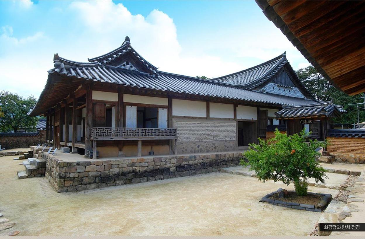 Bukchondaek Bed & Breakfast Andong Exterior photo