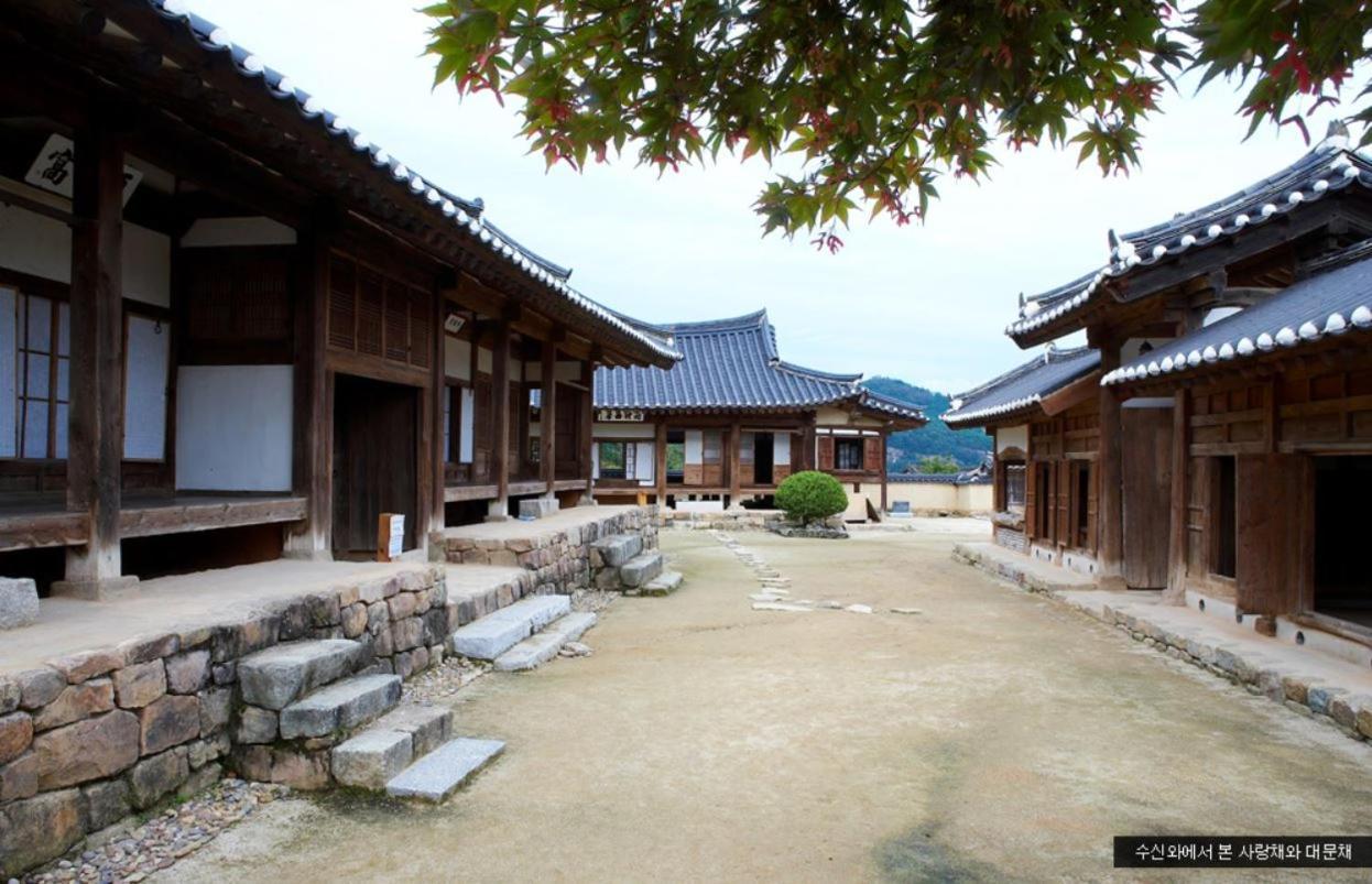 Bukchondaek Bed & Breakfast Andong Exterior photo